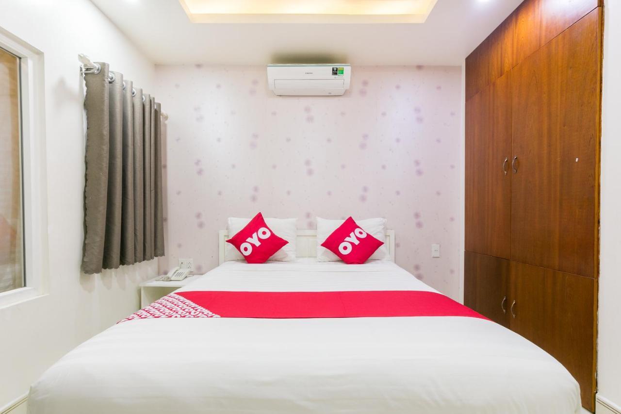 Oyo 652 Monaco Hotel Cidade de Ho Chi Minh Exterior foto